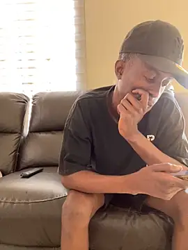 MeneerIan online show from 10-15-25, 06:13