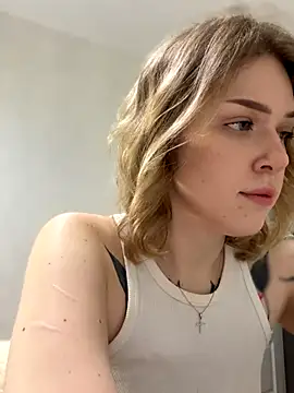 elliss  online show from 11-19-25, 03:45