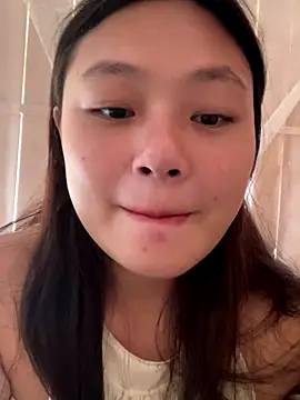 mai-xinh online show from 12-20-25, 04:19