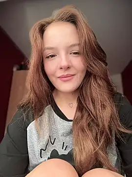 Snapshot of -Meowy- chatting on 09-25-25, 02:32 -Meowy- online show from 09-25-25, 02:32