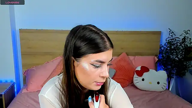 Snapshot of Bella_Davis_love chatting on 09-12-25, 01:55 Bella Davis love online show from 09-12-25, 01:55