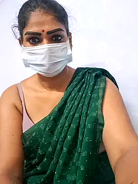 Snapshot of sherlin24 chatting on 09-22-25, 04:31 sherlin24 online show from 09-22-25, 04:31