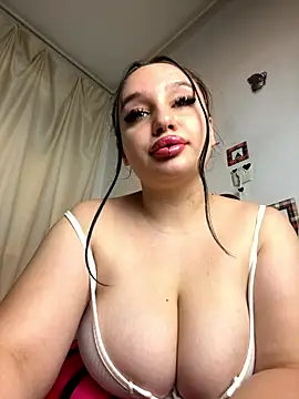 curvybombb online show from 09-26-25, 12:42