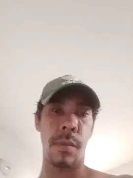 Snapshot of Shawnzinho chatting on 11-12-25, 04:51 Shawnzinho online show from 11-12-25, 04:51