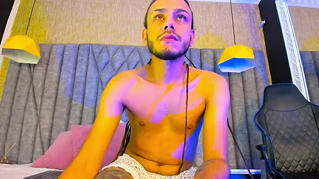 Boss Domiinator online show from 11-15-25, 03:37