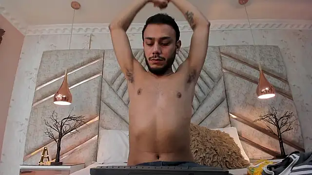 Boss Domiinator online show from 01-17-26, 12:54