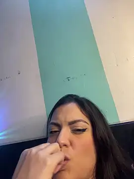 alilith online show from 02-12-26, 06:36