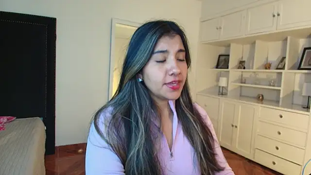 nina moen online show from 01-11-26, 03:11