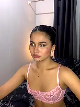 AngelHille online show from 10-14-25, 04:19