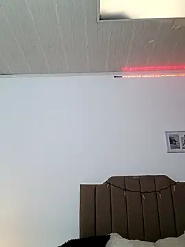 Elisabeth swan online show from 01-07-26, 12:07