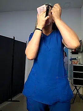 Madisson-04  online show from 12-17-25, 03:18