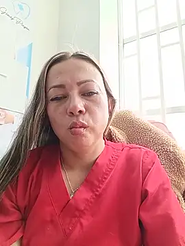 Snapshot of Madisson-04_ chatting on 05-23-26, 03:27 Madisson-04 online show from 05-23-26, 03:27