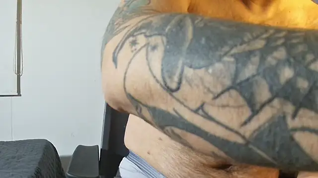 DaddyBear   online show from 09-19-25, 09:48