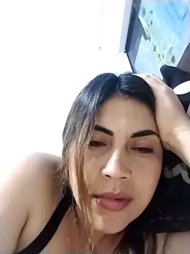 Snapshot of Camila_latina_0 chatting on 09-17-25, 06:59 Camila latina 0 online show from 09-17-25, 06:59