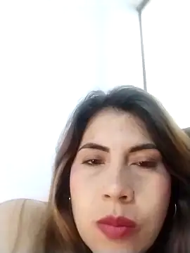 Snapshot of Camila_latina_0 chatting on 09-18-25, 09:17 Camila latina 0 online show from 09-18-25, 09:17
