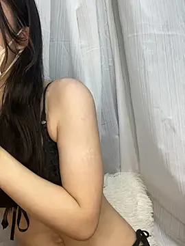 Yuki chan 2 online show from 04-13-26, 11:59