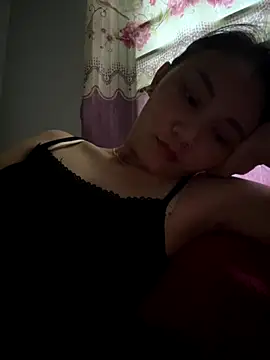 Almond-cute online show from 09-22-25, 09:11