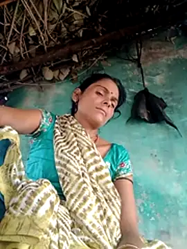 Snapshot of H_seema chatting on 07-04-26, 01:56 H seema online show from 07-04-26, 01:56