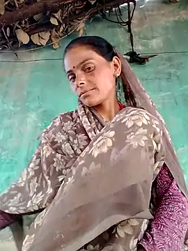 Snapshot of H_seema chatting on 07-15-26, 02:50 H seema online show from 07-15-26, 02:50