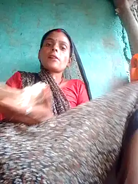 Snapshot of H_seema chatting on 07-18-26, 12:53 H seema online show from 07-18-26, 12:53
