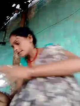 Snapshot of H_seema chatting on 08-05-26, 01:41 H seema online show from 08-05-26, 01:41