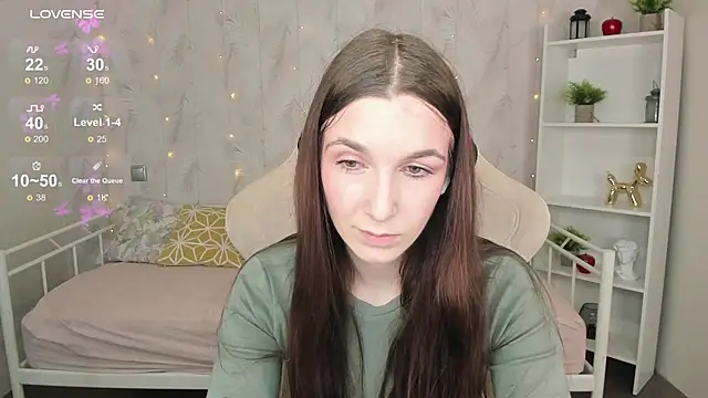 Miss   Eva online show from 09-11-25, 12:11
