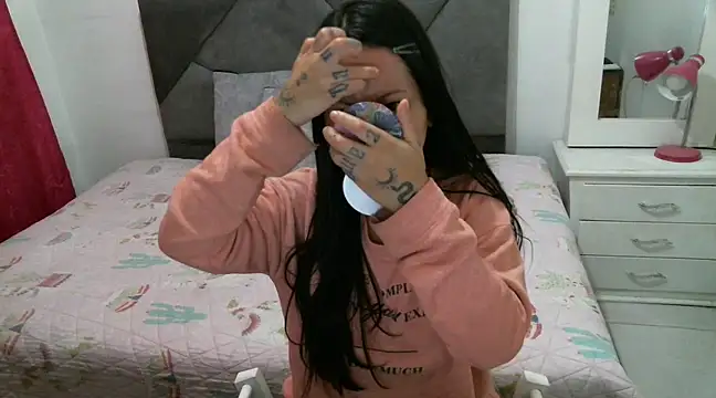 Taylormegan online show from 03-19-25, 02:13