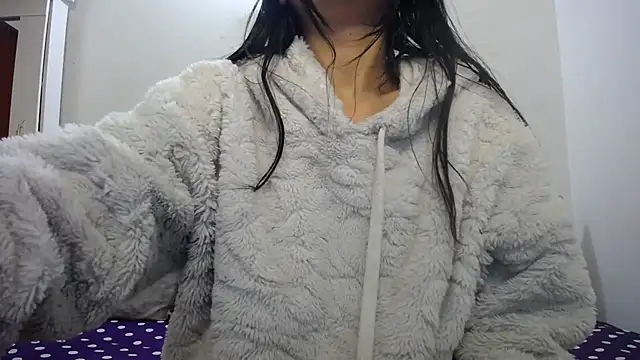 Taylormegan online show from 10-18-25, 09:04