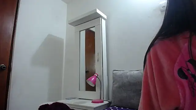 Taylormegan online show from 11-01-25, 01:13