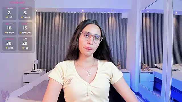 sofiapalacioss online show from 02-28-26, 07:48