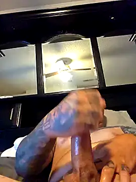 Kwillie online show from 04-13-26, 02:39