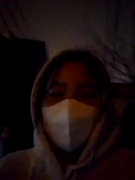 Teena tiny online show from 12-19-25, 04:36