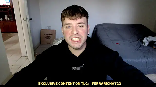 Snapshot of ferrari1996 chatting on 05-12-26, 08:50 ferrari1996 online show from 05-12-26, 08:50