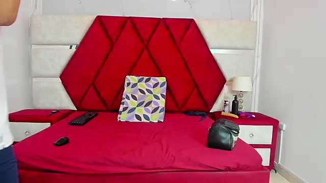 Kity spiderr online show from 02-19-26, 12:34