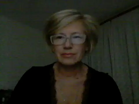 LucyLewisX online show from 09-27-25, 08:03