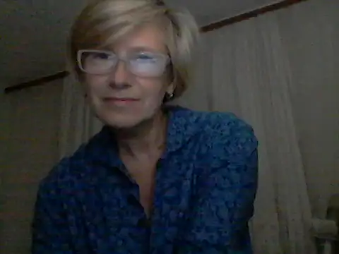 LucyLewisX online show from 10-10-25, 08:08