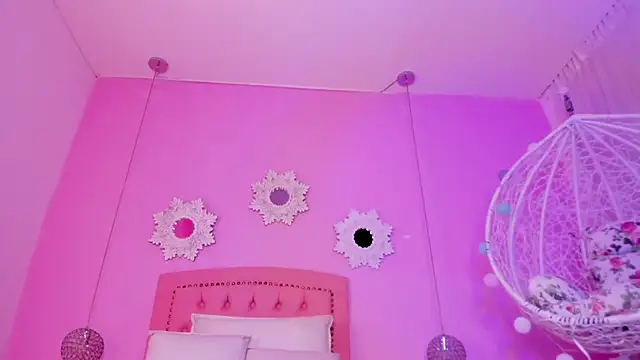 CannelaSmith online show from 10-16-25, 07:26