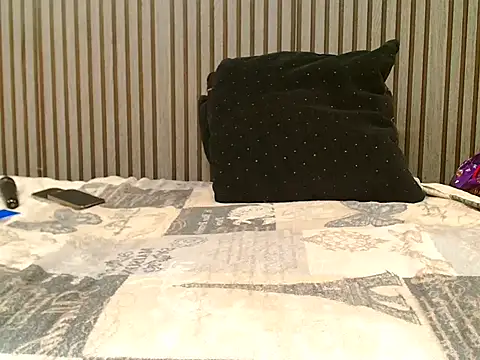 ROYALASS25 online show from 03-22-26, 09:56