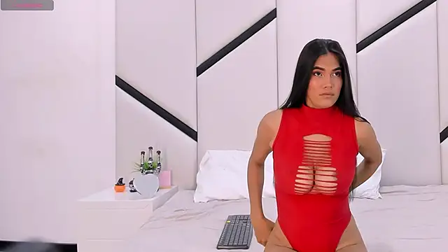 Snapshot of XimenaCosta chatting on 10-23-25, 11:53 XimenaCosta online show from 10-23-25, 11:53