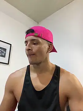 Snapshot of Smith_Fitness chatting on 05-01-26, 03:16 Smith Fitness online show from 05-01-26, 03:16