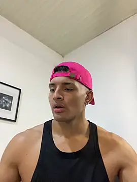 Snapshot of Smith_Fitness chatting on 05-03-26, 06:03 Smith Fitness online show from 05-03-26, 06:03