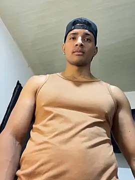 Snapshot of Smith_Fitness chatting on 05-04-26, 02:13 Smith Fitness online show from 05-04-26, 02:13