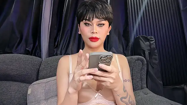 erotictsmonica online show from 05-01-26, 04:28