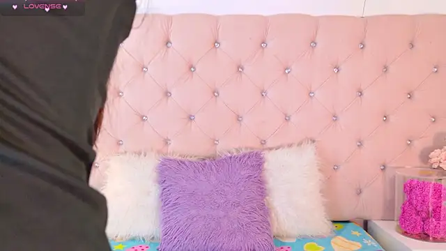 CaterinaRomano online show from 12-16-25, 03:06