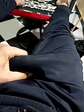 anis3g4 online show from 10-18-25, 10:43