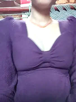 Snapshot of Yatiksha_Beby chatting on 01-08-26, 09:55 Yatiksha Beby online show from 01-08-26, 09:55