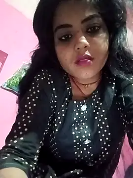 Snapshot of Yatiksha_Beby chatting on 02-01-26, 01:09 Yatiksha Beby online show from 02-01-26, 01:09