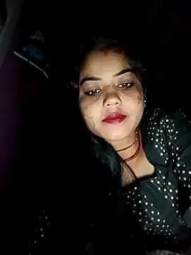 Snapshot of Yatiksha_Beby chatting on 02-17-26, 01:24 Yatiksha Beby online show from 02-17-26, 01:24