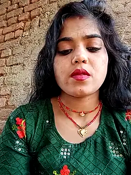 Snapshot of Yatiksha_Beby chatting on 04-01-26, 02:45 Yatiksha Beby online show from 04-01-26, 02:45