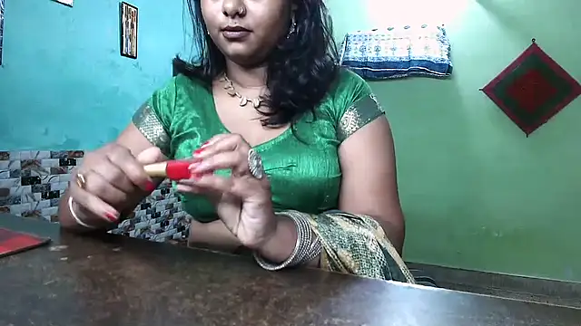 DearKimmi online show from 09-28-25, 02:39